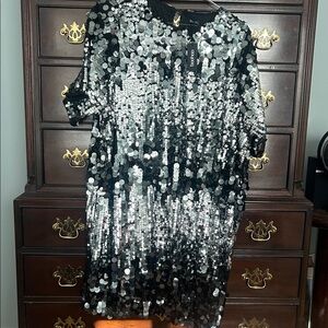 Boohoo Black and Silver Sequin Top
